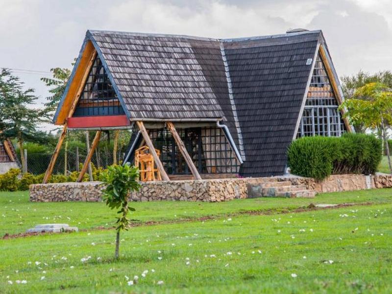 Samawati Lakeside Cottages Nyahururu Esterno foto